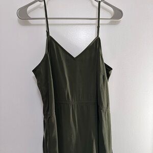 Medium Universal Thread Dress